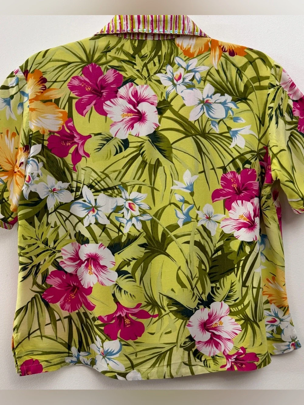 Usindo bright tropical